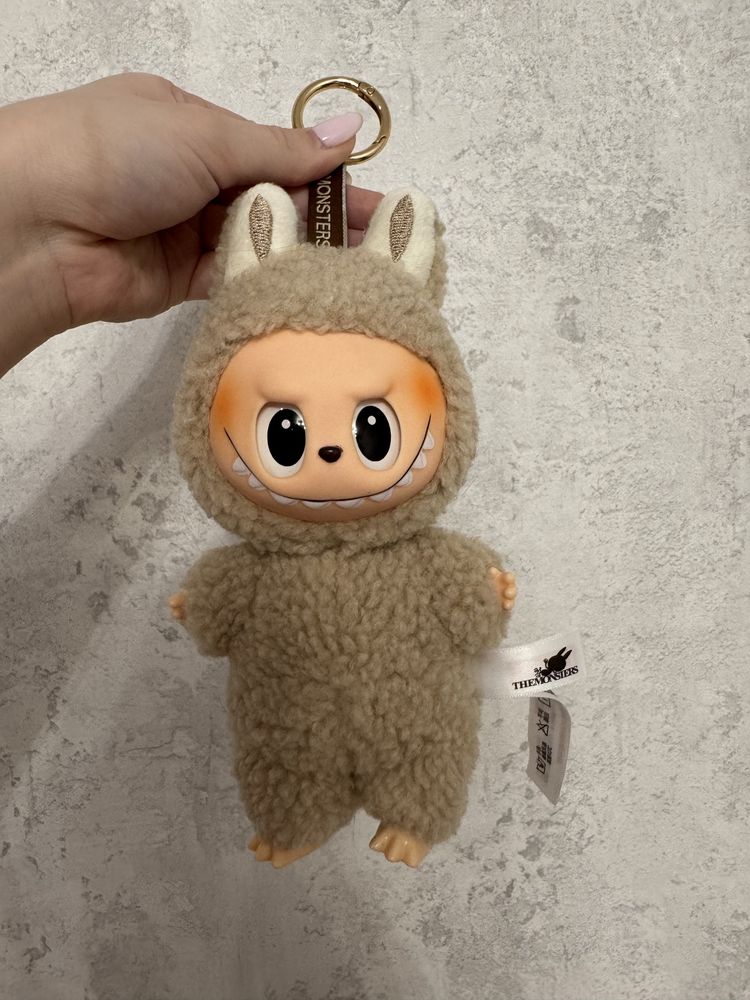 Продам іграшку Лабуба