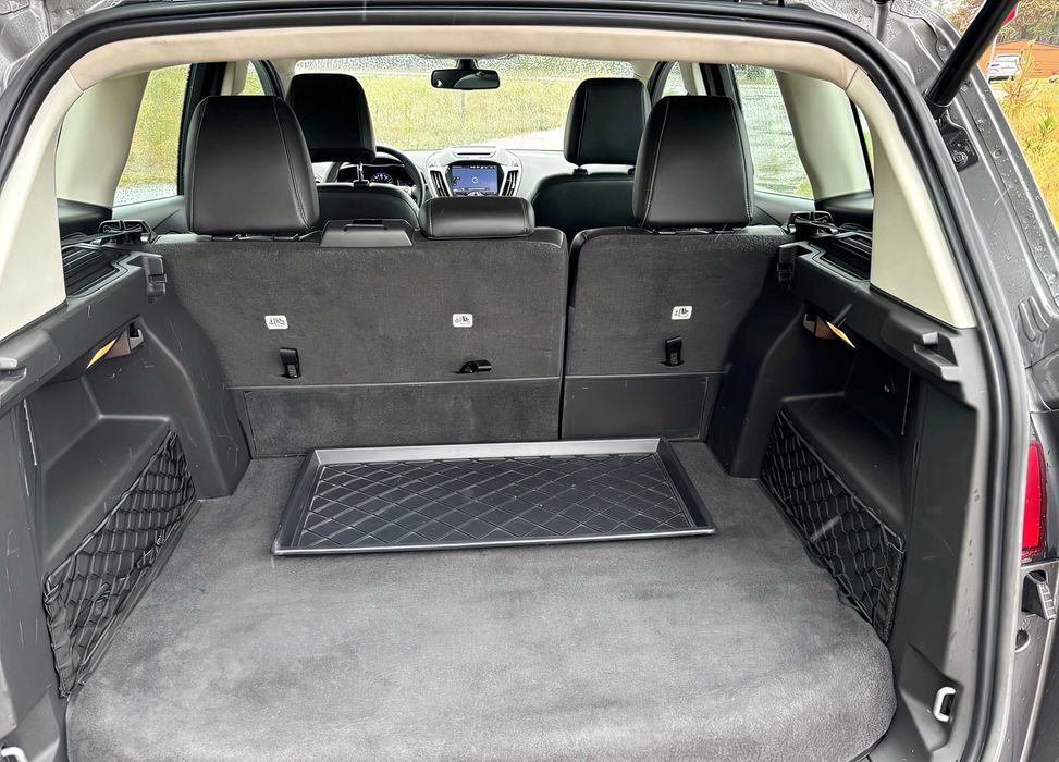 Ford C-MAX      2013