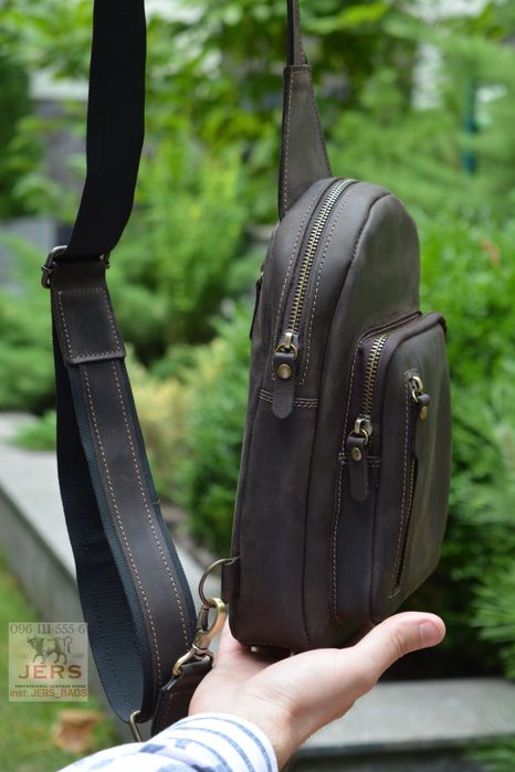 Шкіряна сумка бананка на плечо чоловіча мужская нагрудная кожаная кожа