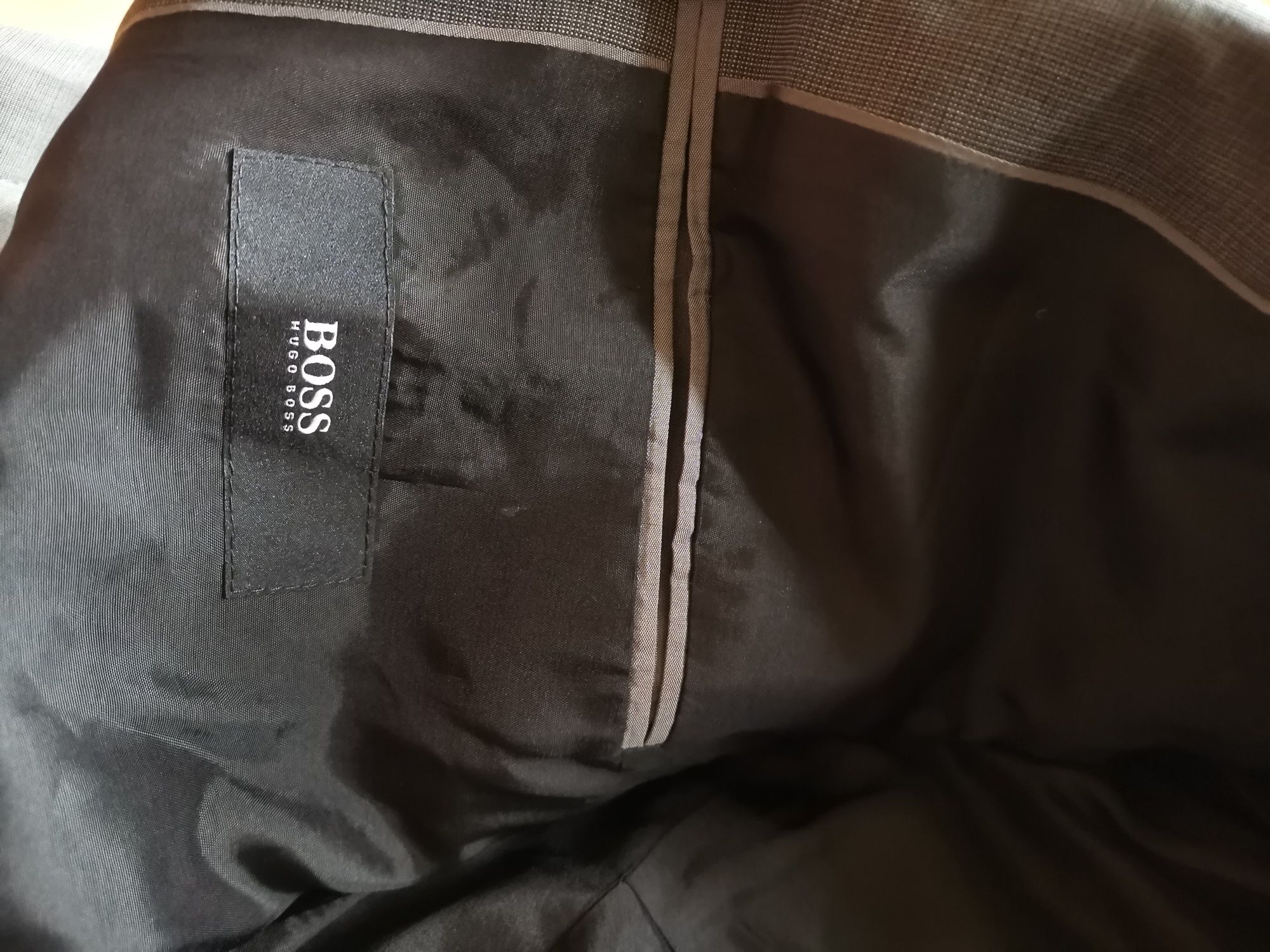 Hugo Boss marynarka premium z żywej wełny L