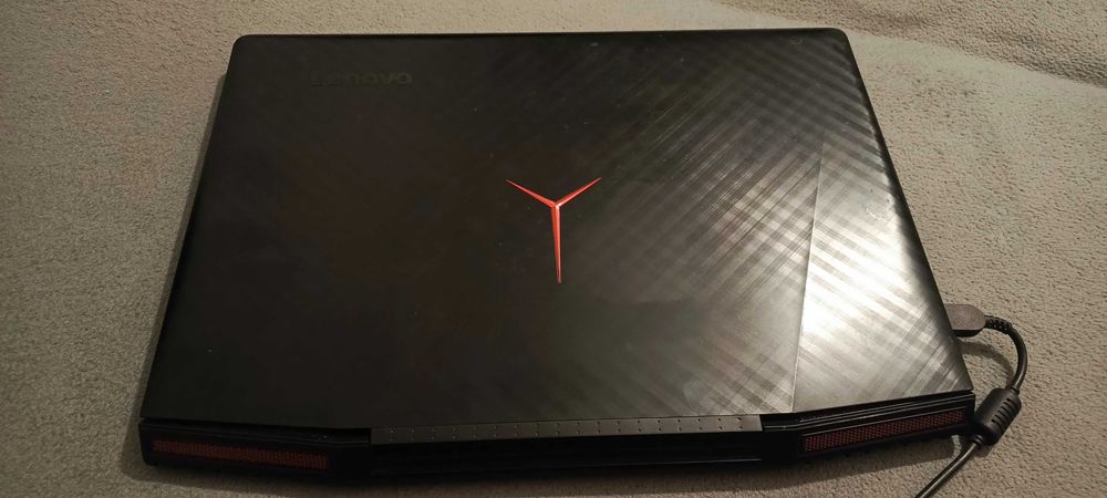 Lenovo Legion Y720-15 i7-7700HQ/8GB/1000 GTX1060 UHD