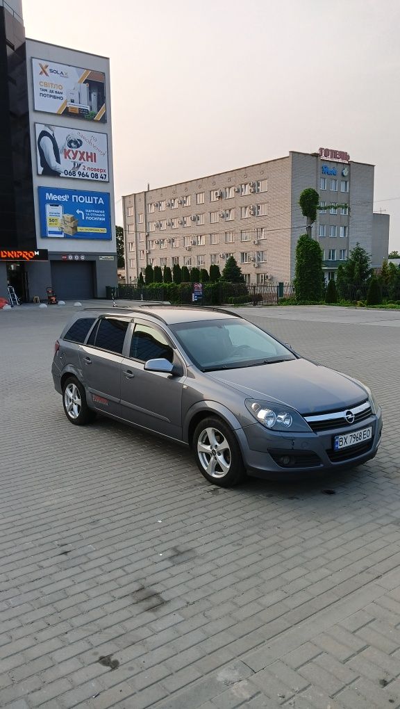 Продам Опель Астра Н