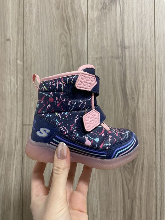 Зимові чобітки SKECHERS S-lights water repellent 22 розмір