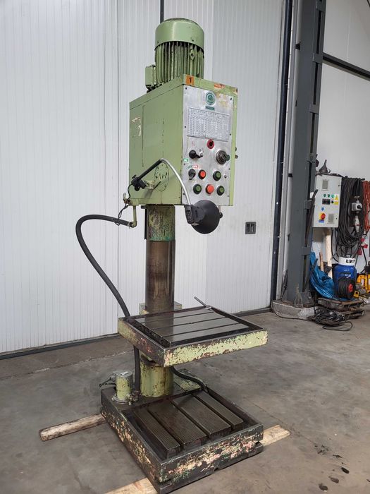 Wiertarka słupowa WED 32