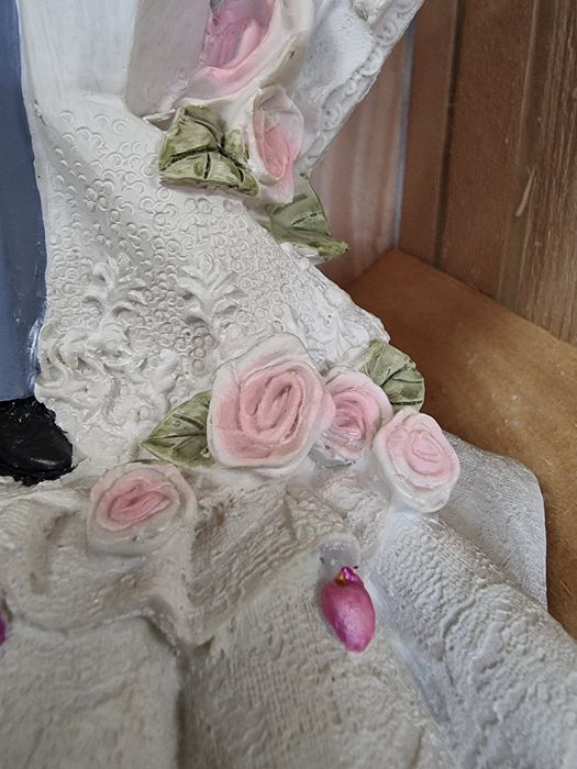 Figurki ślubne para młoda na stół dekoracje weselne figurka