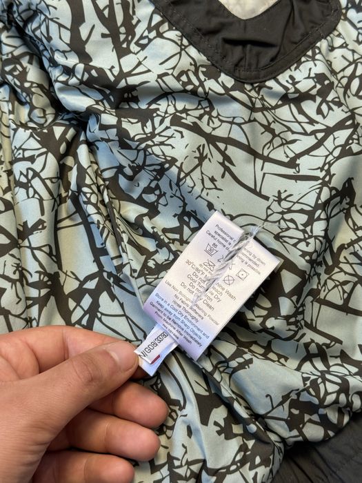 Пуховая жилетка Berghaus женская (оригинал)