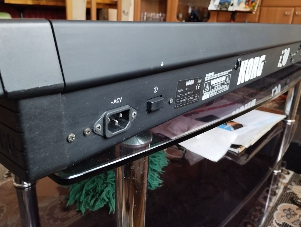 Korg i30 HD z USB + keys  korg