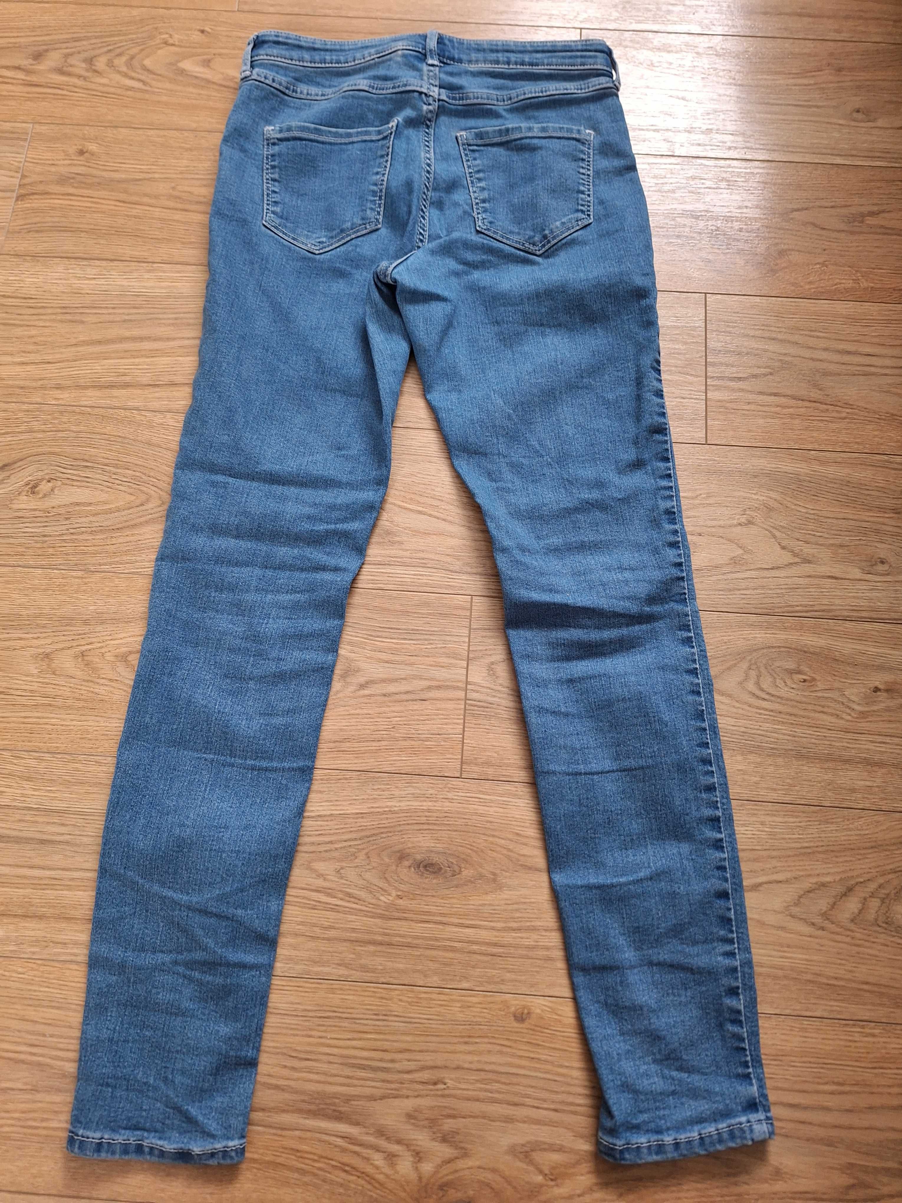 jeansy marki H&M rozmiar 146