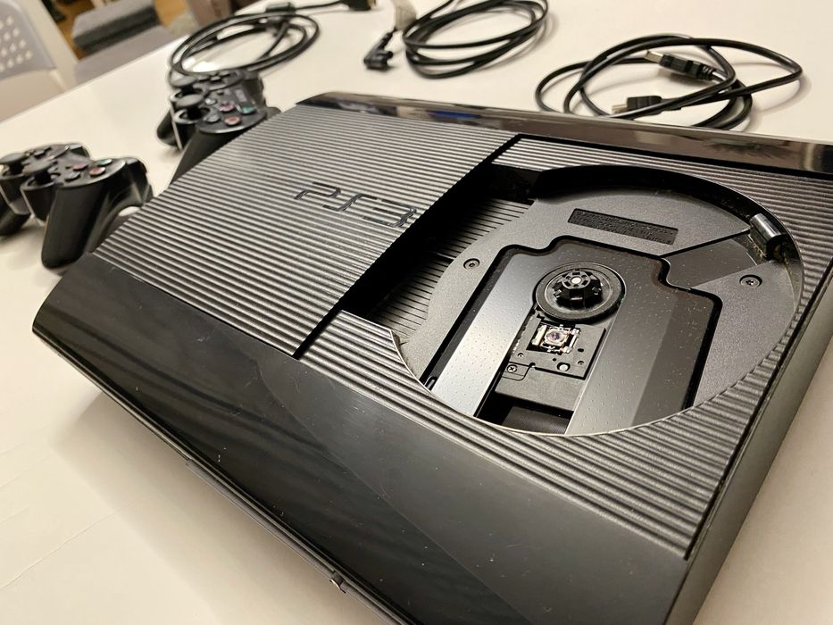 Konsola PS3 Sony PlayStation 3 Super Slim 12GB