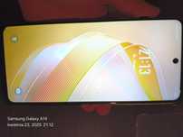Infinix smart 8 zloty