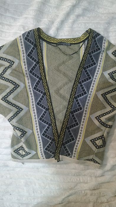 Narzutka M we wzory rękaw 3/4 stan bdb