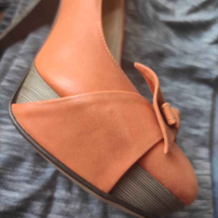 Pomarańczowe szpilki 39 Lewski