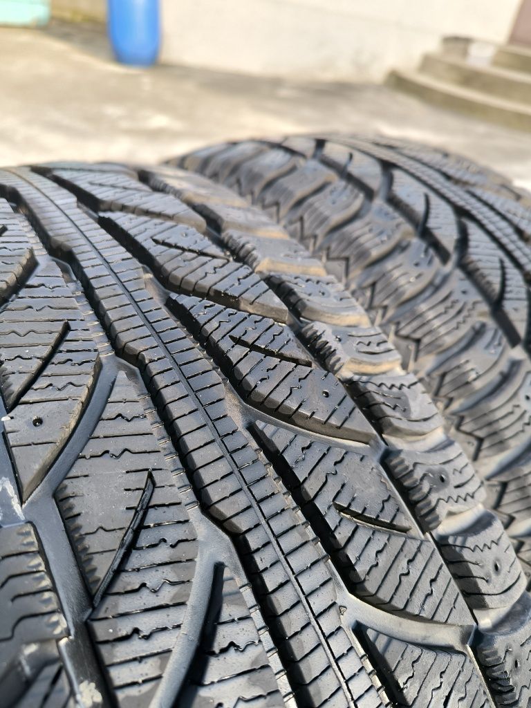 Зимові шини Cooper 235/55 R17s