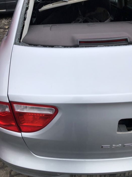 Klapa bagażnika tył Seat Exeo Sedan LS7Y