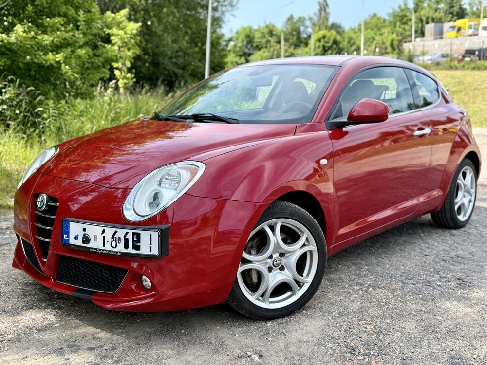 Alfa Romeo MiTo 1.4 16V TURBO 155PS 230 Nm DNA Bose Alu17 Brembo Xenon