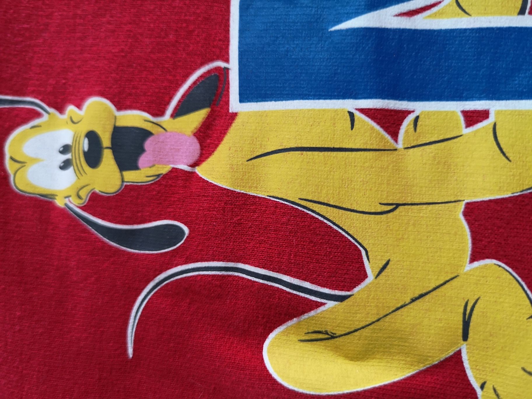Czerwona bluza z Mickey i Pluto, rozmiar 80