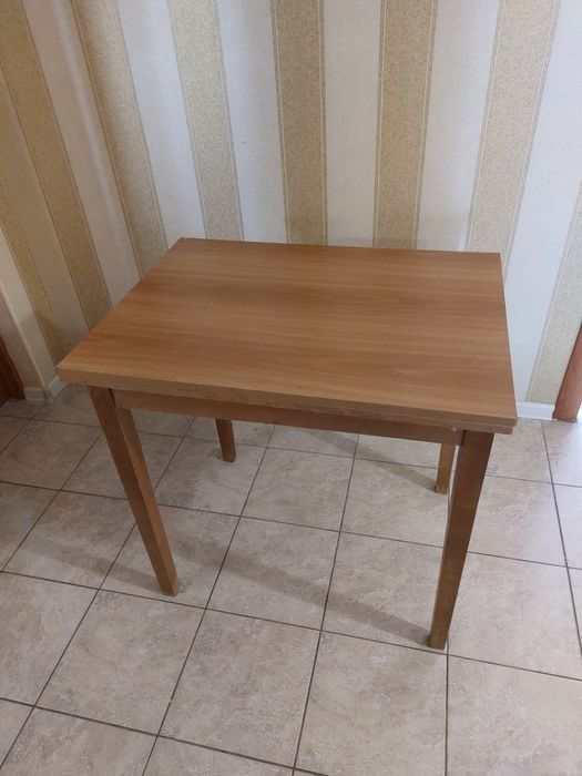 Кухонный раскладной стол