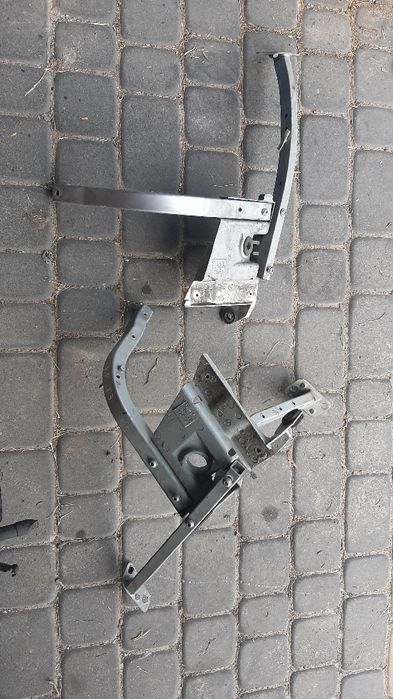 Audi a8 d3 Wspornik Pająk Mocowanie Błotnika 4E0.821.137.E Oryginał