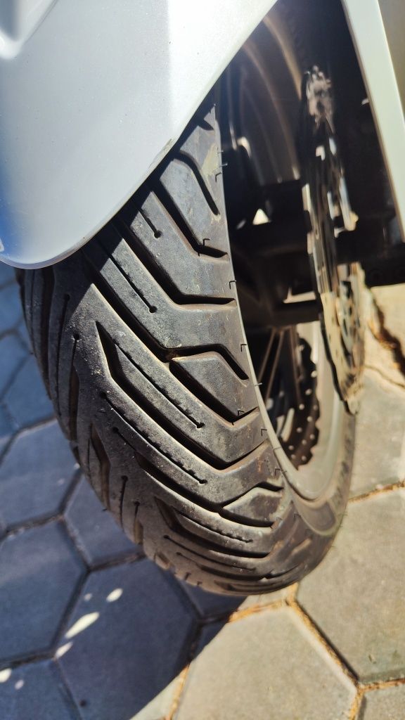 Kymco xciting 400i-2013