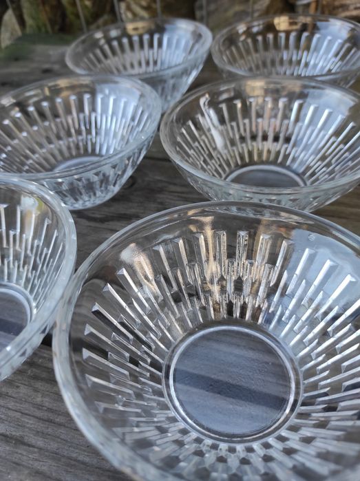 Komplet 6 salaterek szklanych