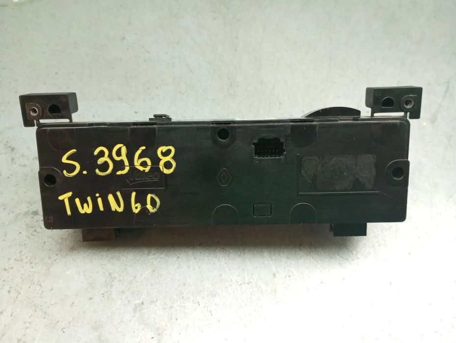 Comando chauffage / sofagem RENAULT Twingo III (BCM_)