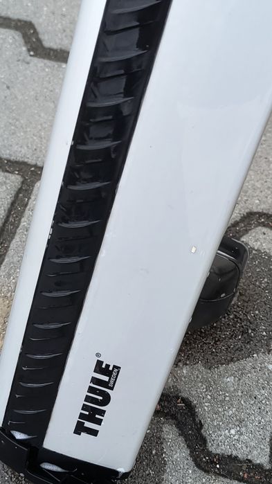 Belki do bagażnika dachowe Thule Wingbar plus Kit Ford Focus i C-max