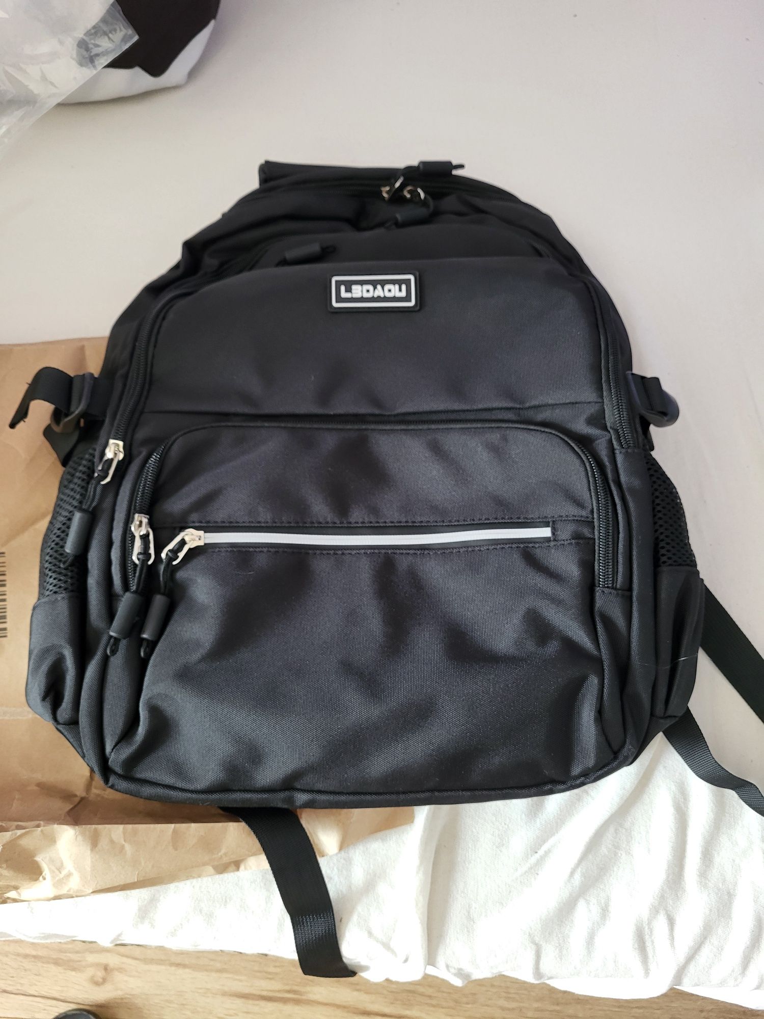 Plecak 20l na laptopa książki Ledaou