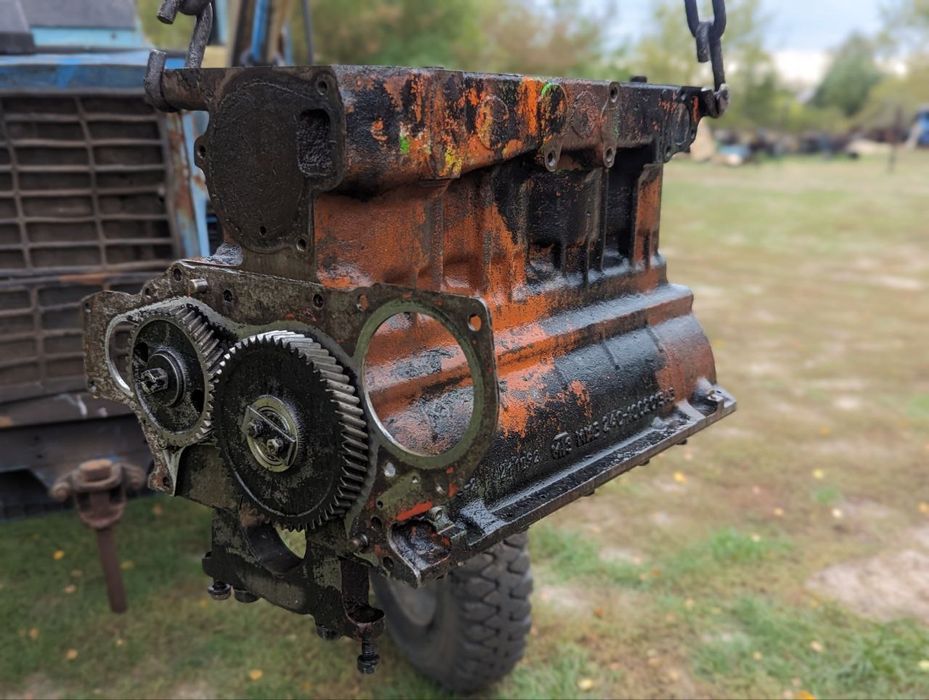 БЛОК Д240 д243 МТЗ 80/82 блок двигуна Двигатель МТЗ д240 Поршня Гільзи