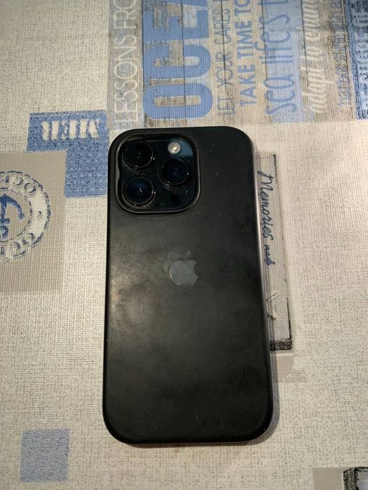 Продаю iphone 14pro 256gb 82% батарея (є мікро дефект)