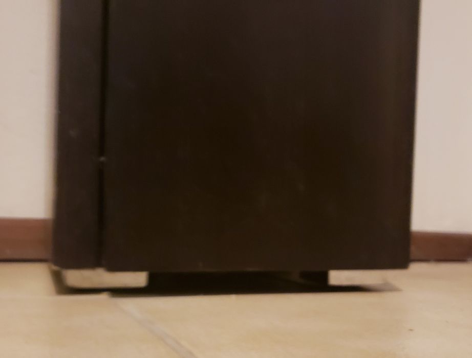 Móvel wengue prateleiras vidro