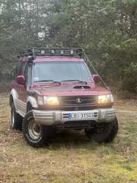 Hyundai galloper 4x4 diesel 7osobowy pickup l200 navara pajero offroad