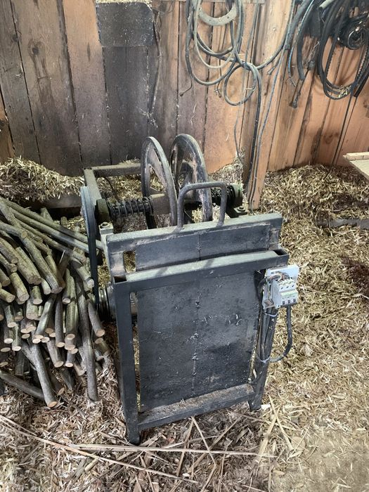 Станки для виготовлення лупанки