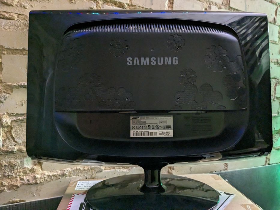 Монітор Samsung 21,5'