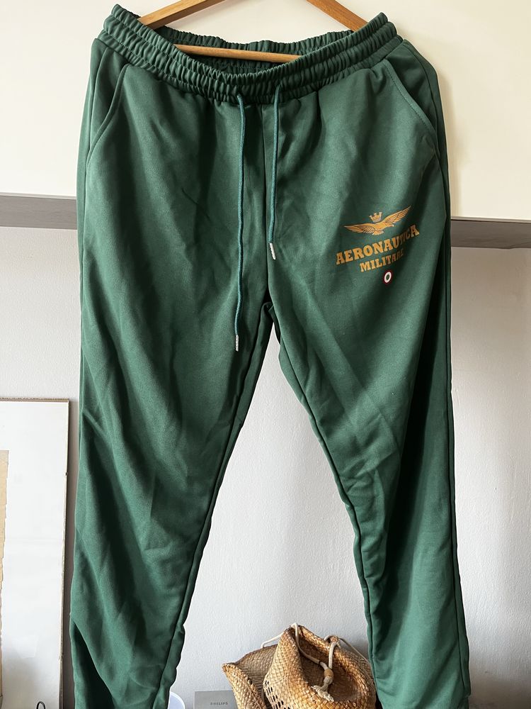 Spodnie dresowe Aeronautica Nowe M okazja