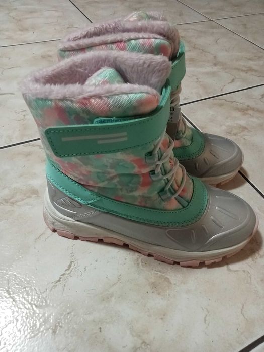 Buty zimowe  dziewczęce śniegowce nowe z metką rozm. 33