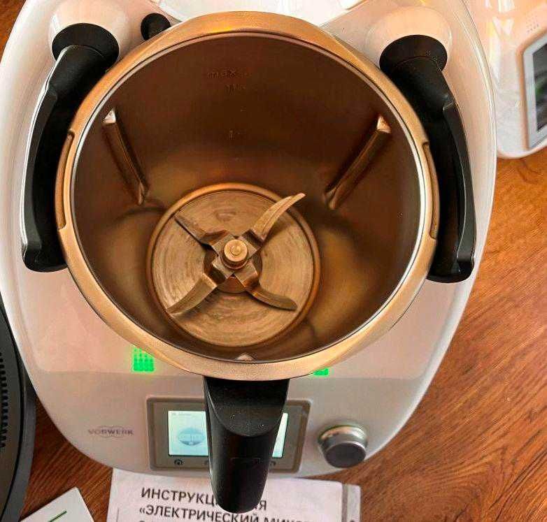 Кухонна машина Vorwerk Thermomix TM5