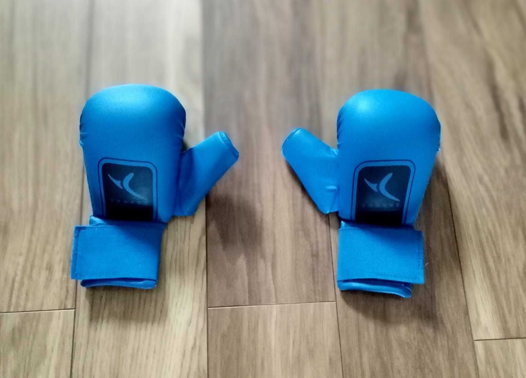 Ochraniacze WKF TOKAIDO + Napięstniki Domyos GRATIS!