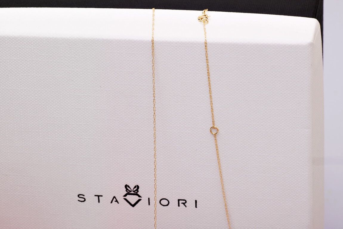 Złoty naszyjnik Staviori z diamentem