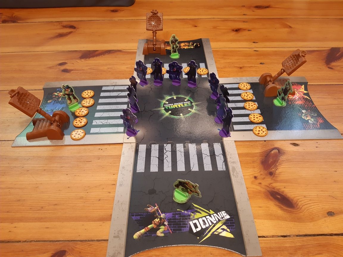 Sprzedam grę planszową Ninja Turtles Catapult Pizza Game