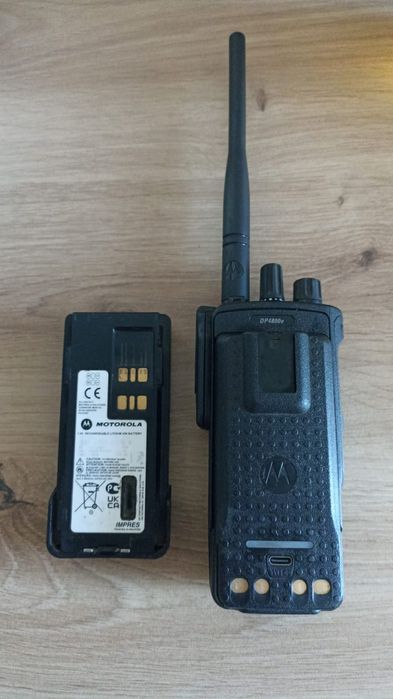 Радіостанція DP4800E