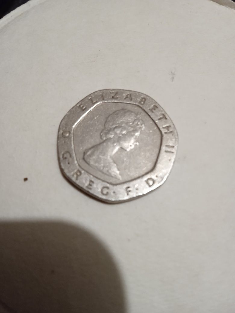 Продам 20 пенсов 1982 року ціна договірна
