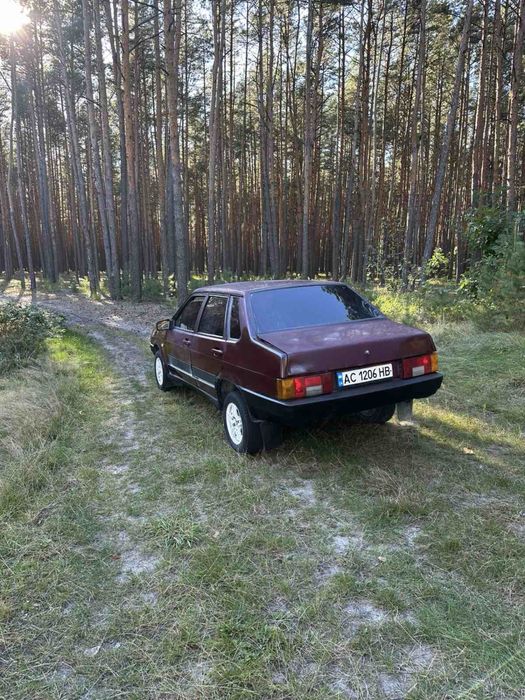Продам ваз 21099