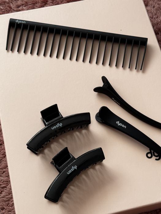 Подарунковий набір для волос від dyson Rose