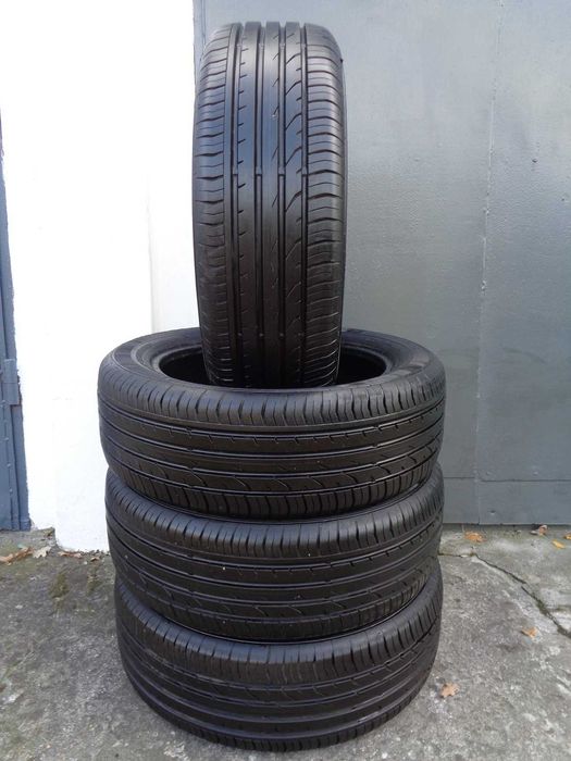 Komplet: 215/55/18 95H Continental ContiPremiumContact 2 , 8mm, 2017r