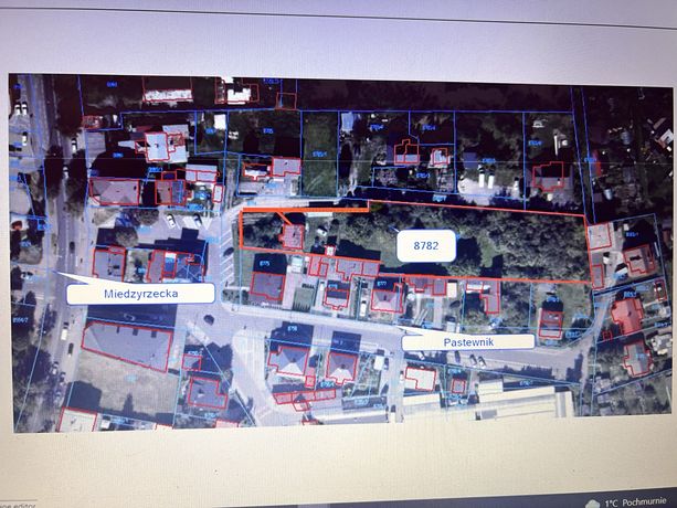 Sprzedam działkę 3477 m2 w centrum Łukowa