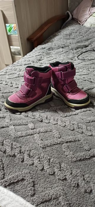 Продам термоботінкі фірми B&G