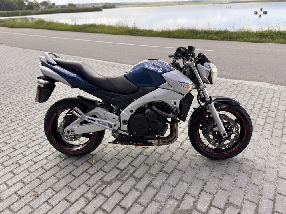 Suzuki gsr600 2006 сузукі джіесер привезений з англії на документах