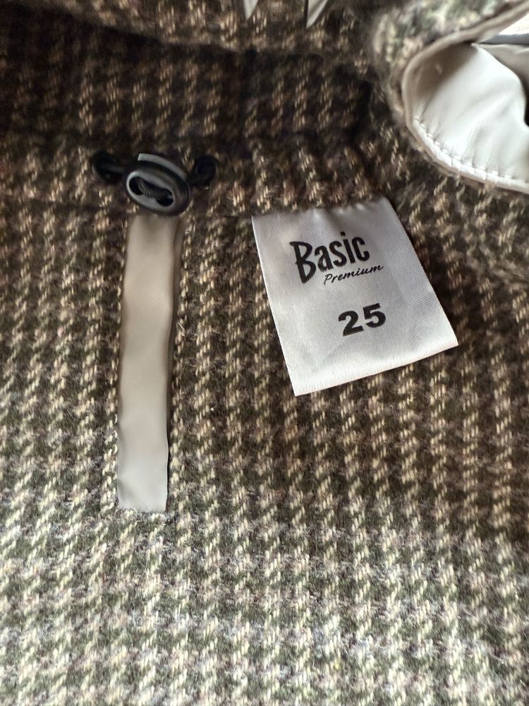 Płaszcz Basic 25cm