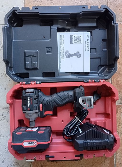 Aparafusadora de impacto giratória a bateria 20V Parkside Performance