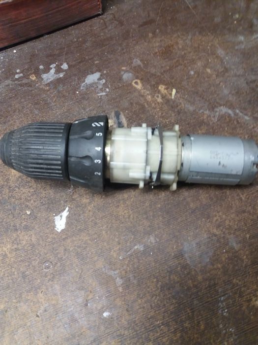 Napęd wiertarko-wkrętarka Bosch